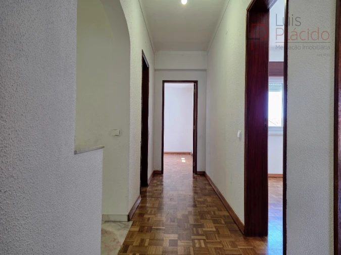 Moradia T5 para Venda em Sines Foto 21