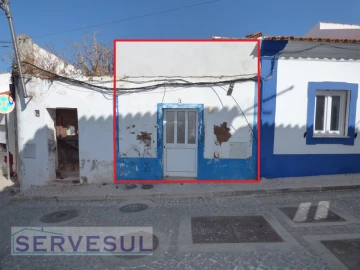Moradia T1 para Venda em Silves
