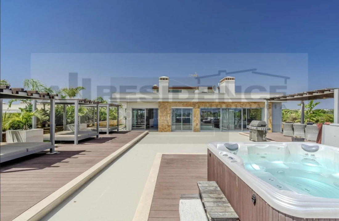 Apartamento T3 para Venda em Albufeira e Olhos de Água Foto 43