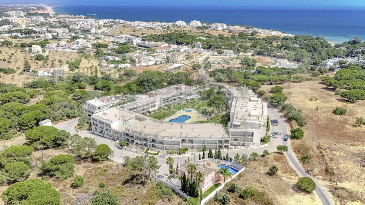 Apartamento T3 para Venda em Albufeira e Olhos de Água Foto 47