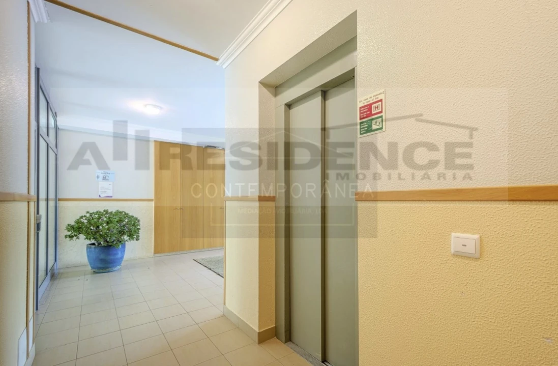 Apartamento T3 para Venda em Albufeira e Olhos de Água Foto 49