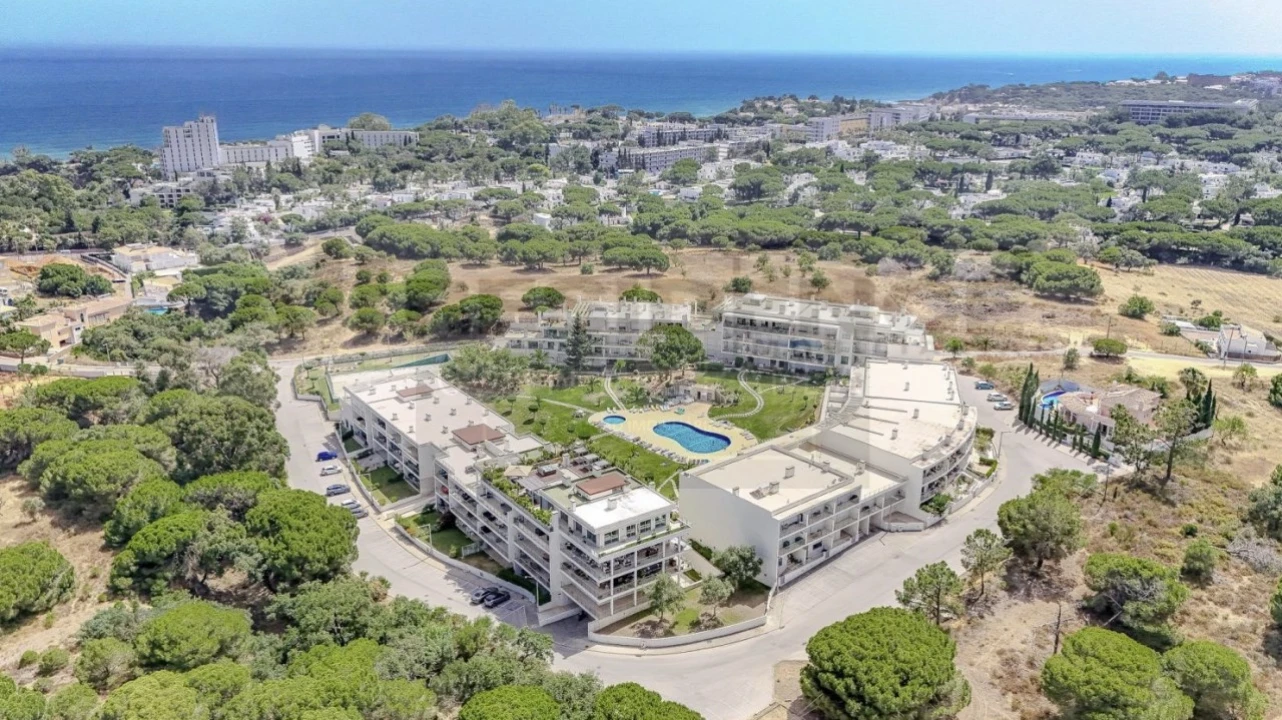 Apartamento T3 para Venda em Albufeira e Olhos de Água Foto 53