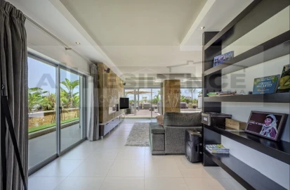 Apartamento T3 para Venda em Albufeira e Olhos de Água