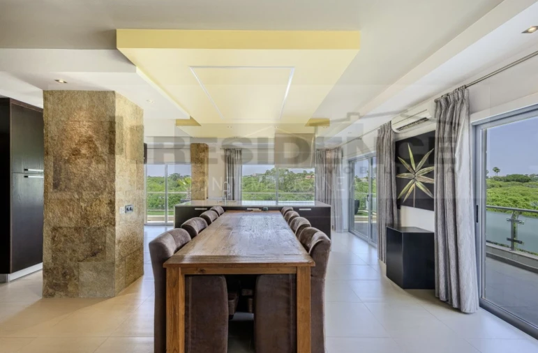 Apartamento T3 para Venda em Albufeira e Olhos de Água Foto 19