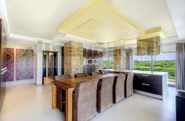Apartamento T3 para Venda em Albufeira e Olhos de Água Foto 21