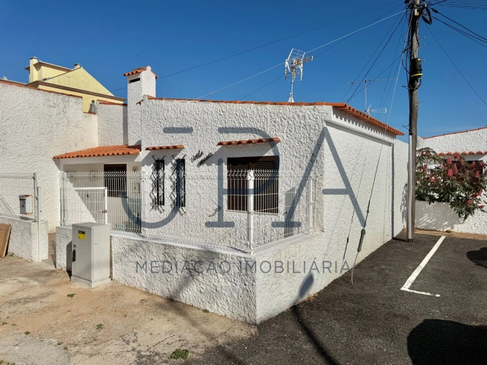 Moradia T1 para Venda em Monte Gordo Foto 23