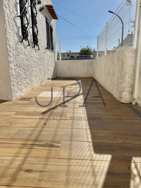 Moradia T1 para Venda em Monte Gordo
