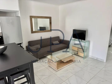 Moradia T1 para Venda em Monte Gordo
