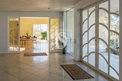 Moradia T6 para Venda em Arcozelo