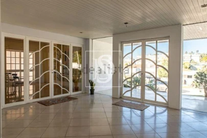 Moradia T6 para Venda em Arcozelo