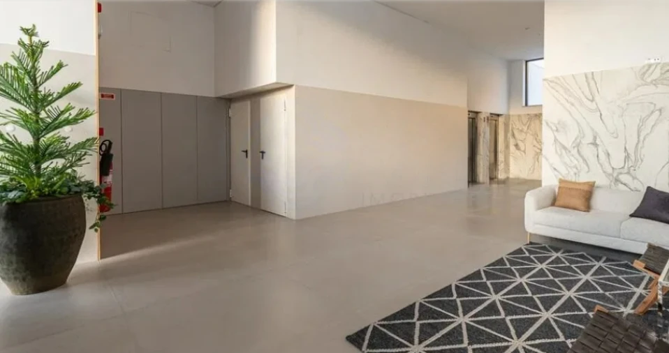 Apartamento T3 para Venda em Mafamude e Vilar do Paraíso Foto 14