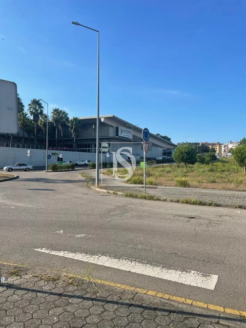 Terreno para Venda em Santa Maria da Feira, Travanca, Sanfins e Espargo