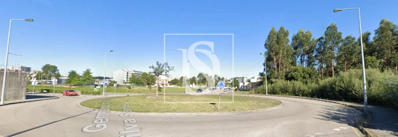 Terreno para Venda em Santa Maria da Feira, Travanca, Sanfins e Espargo