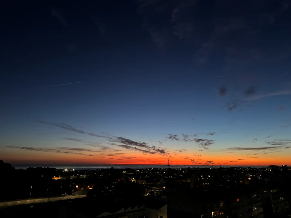 Apartamento T2 para Venda em Mafamude e Vilar do Paraíso Foto 2