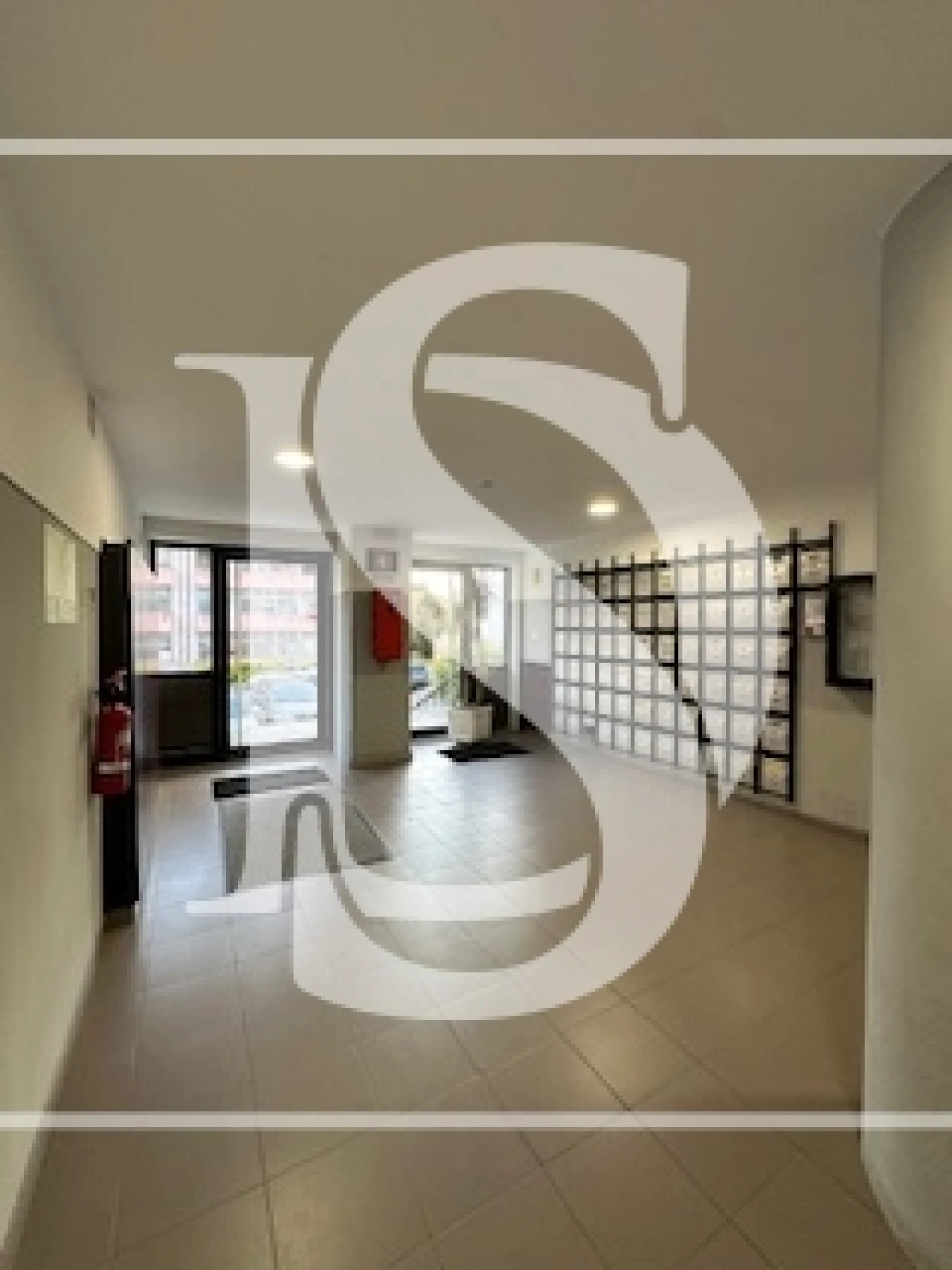 Apartamento T2 para Venda em Mafamude e Vilar do Paraíso Foto 233