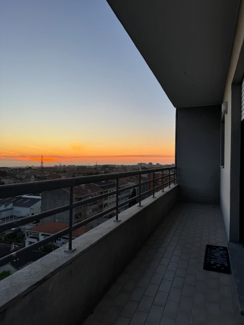 Apartamento T2 para Venda em Mafamude e Vilar do Paraíso