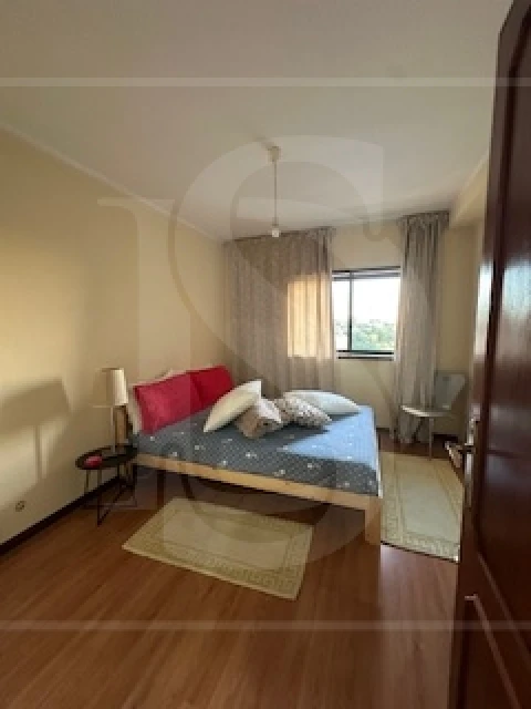 Apartamento T2 para Venda em Mafamude e Vilar do Paraíso