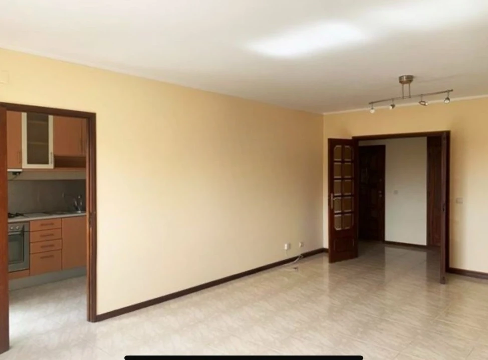 Apartamento T2 para Venda em Mafamude e Vilar do Paraíso Foto 7