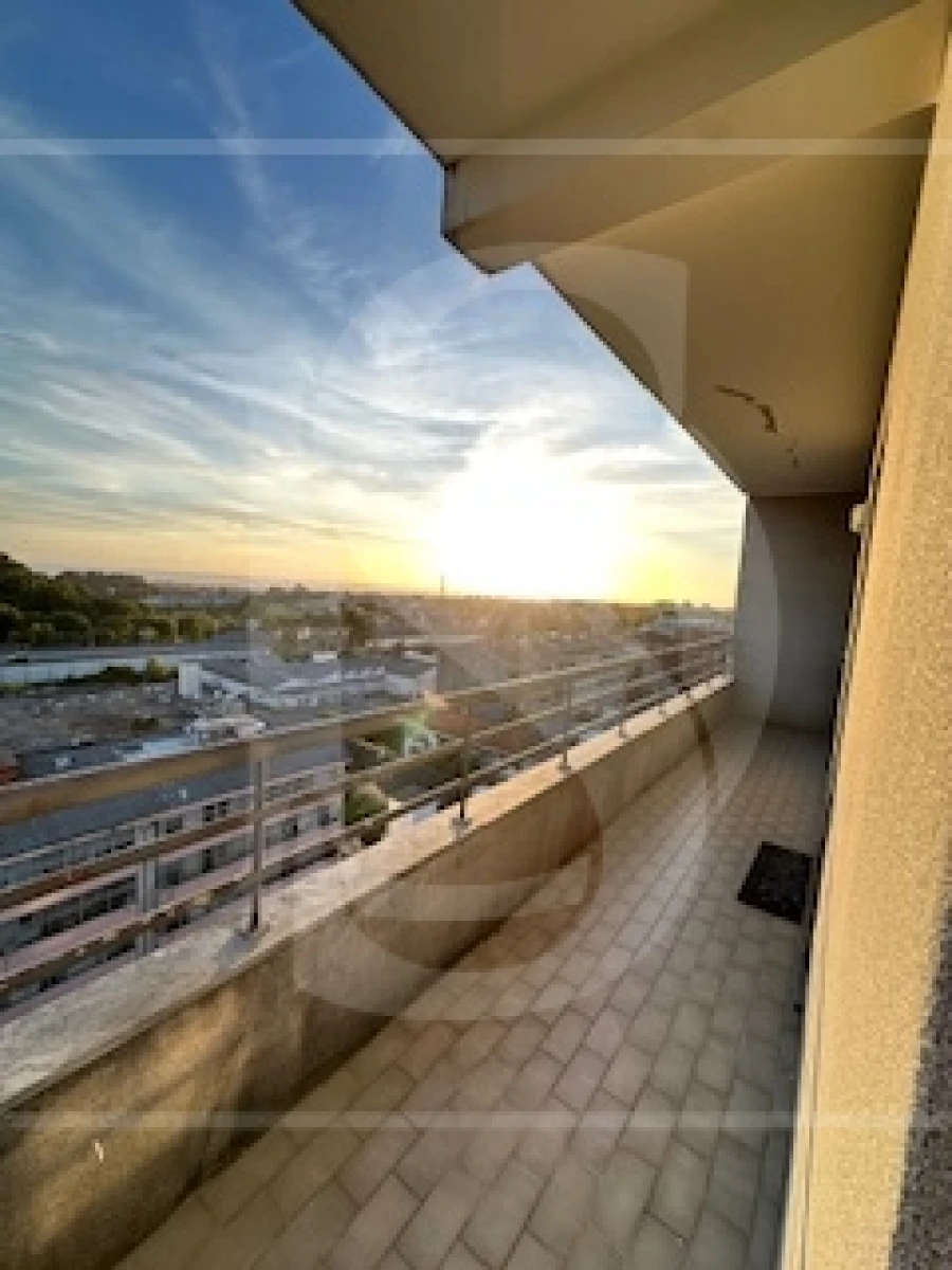 Apartamento T2 para Venda em Mafamude e Vilar do Paraíso Foto 122