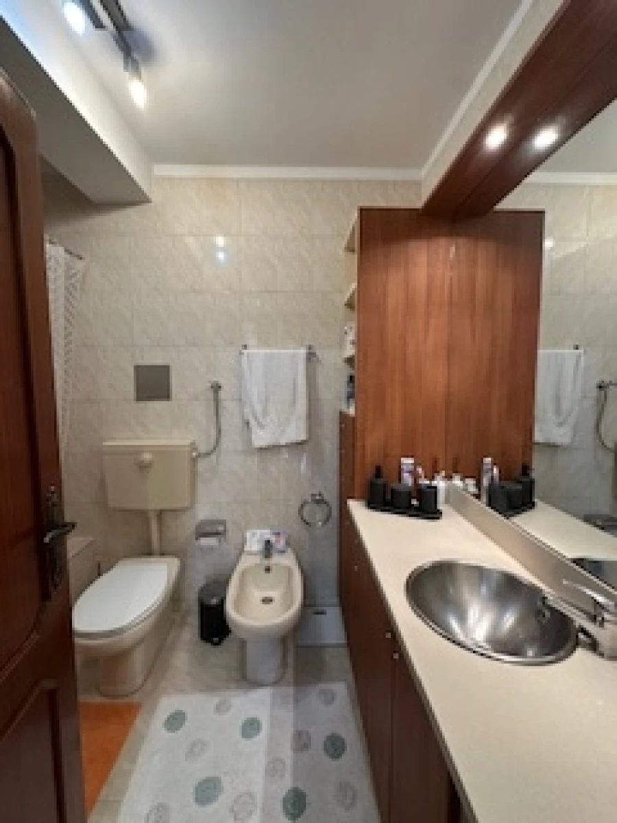 Apartamento T2 para Venda em Mafamude e Vilar do Paraíso Foto 163