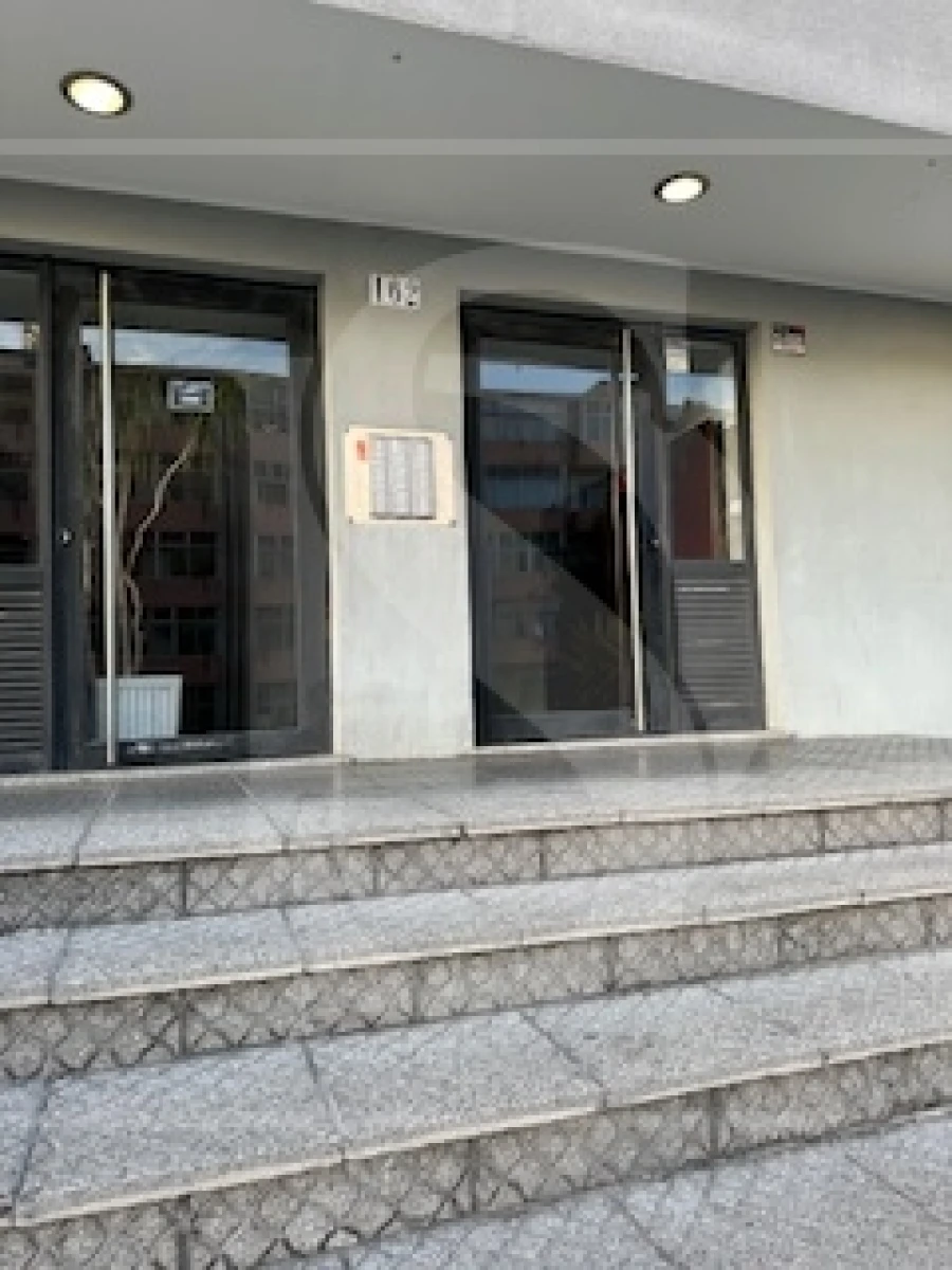 Apartamento T2 para Venda em Mafamude e Vilar do Paraíso Foto 142