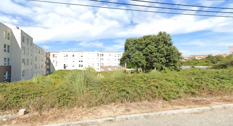 Terreno para Venda em Gulpilhares e Valadares Foto 3