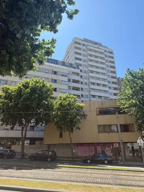Apartamento T2 para Venda em Mafamude e Vilar do Paraíso