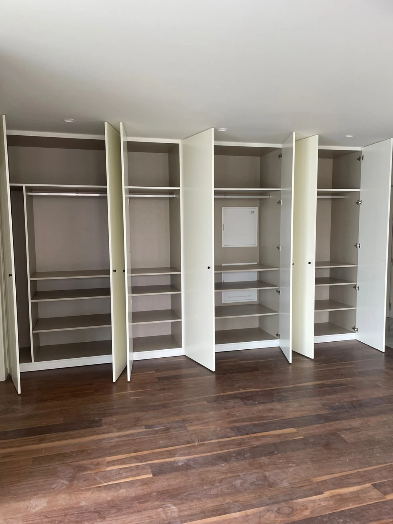 Apartamento T3 para Venda em Mafamude e Vilar do Paraíso Foto 36