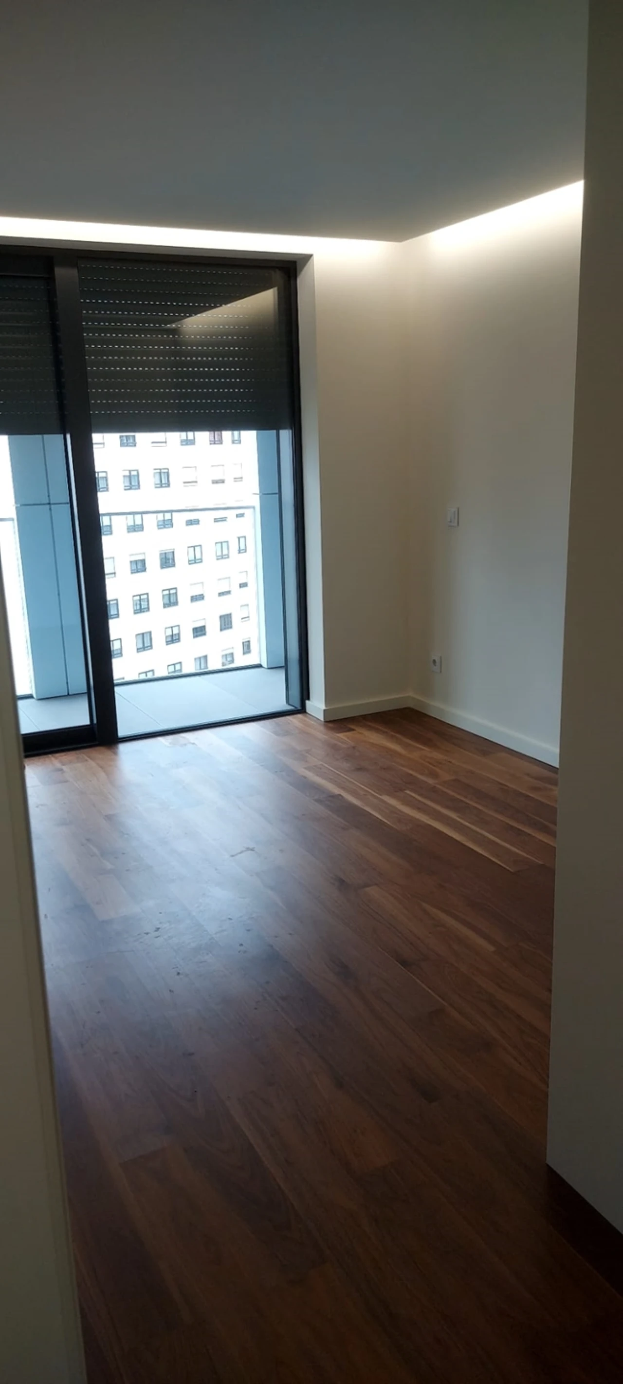 Apartamento T3 para Venda em Mafamude e Vilar do Paraíso Foto 13
