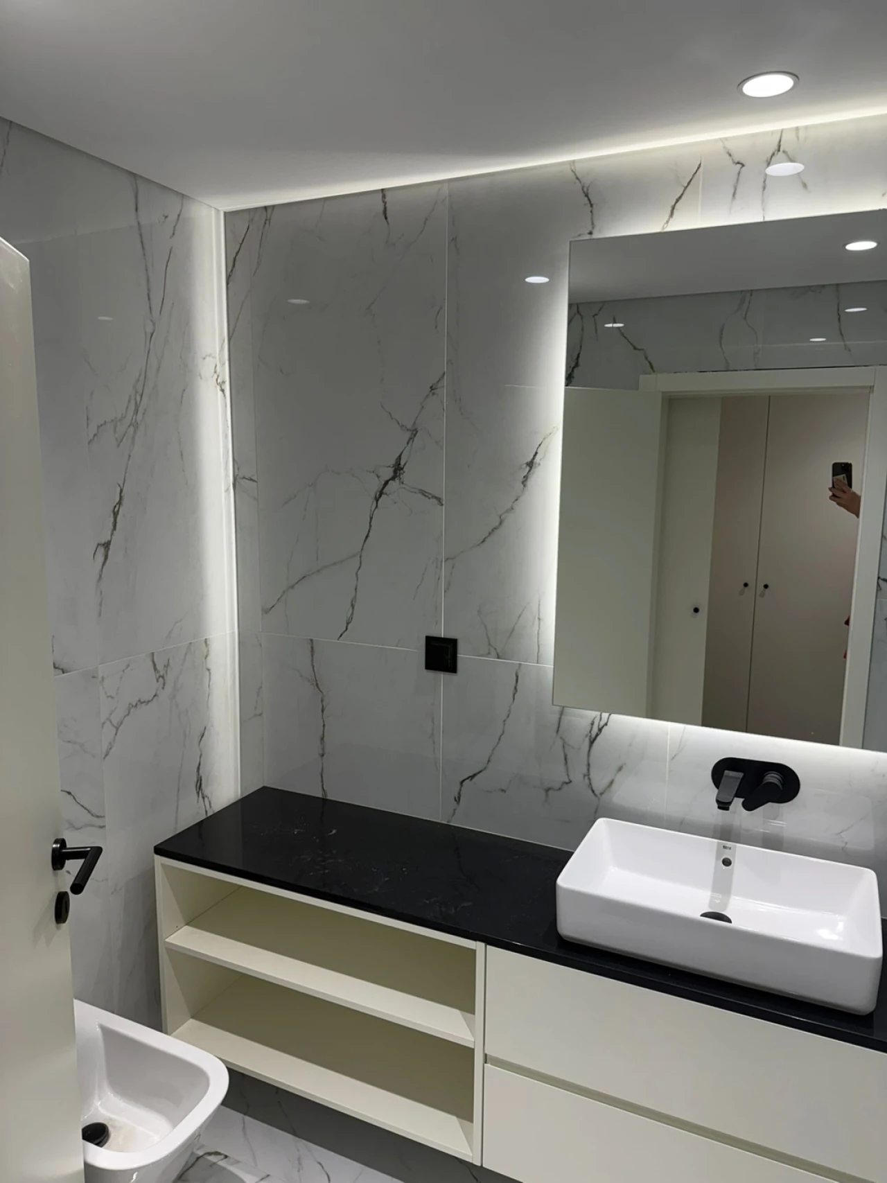 Apartamento T3 para Venda em Mafamude e Vilar do Paraíso Foto 35