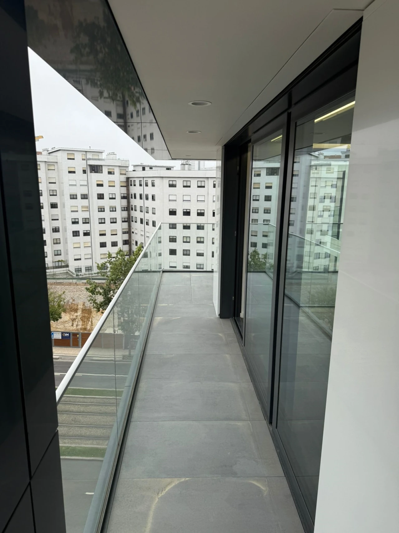 Apartamento T3 para Venda em Mafamude e Vilar do Paraíso Foto 27