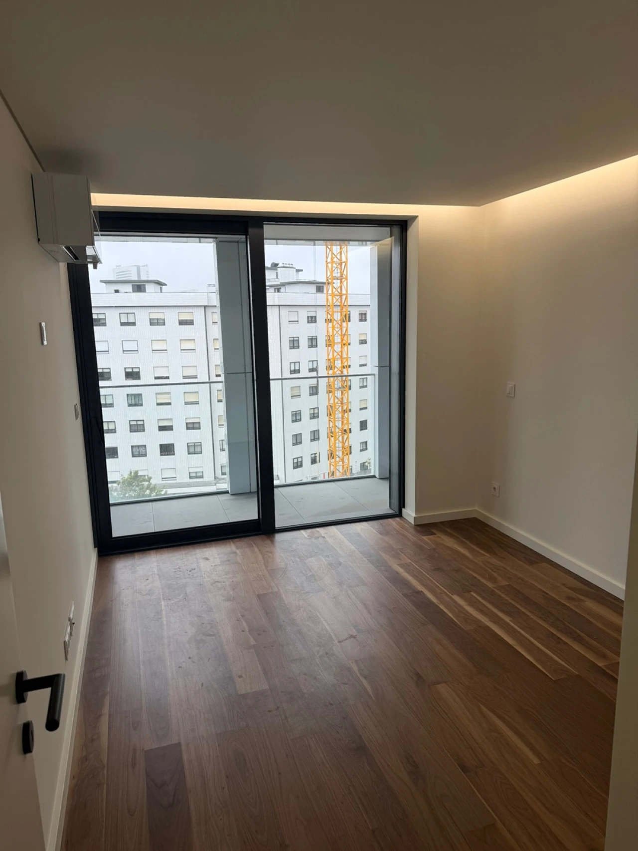 Apartamento T3 para Venda em Mafamude e Vilar do Paraíso Foto 32