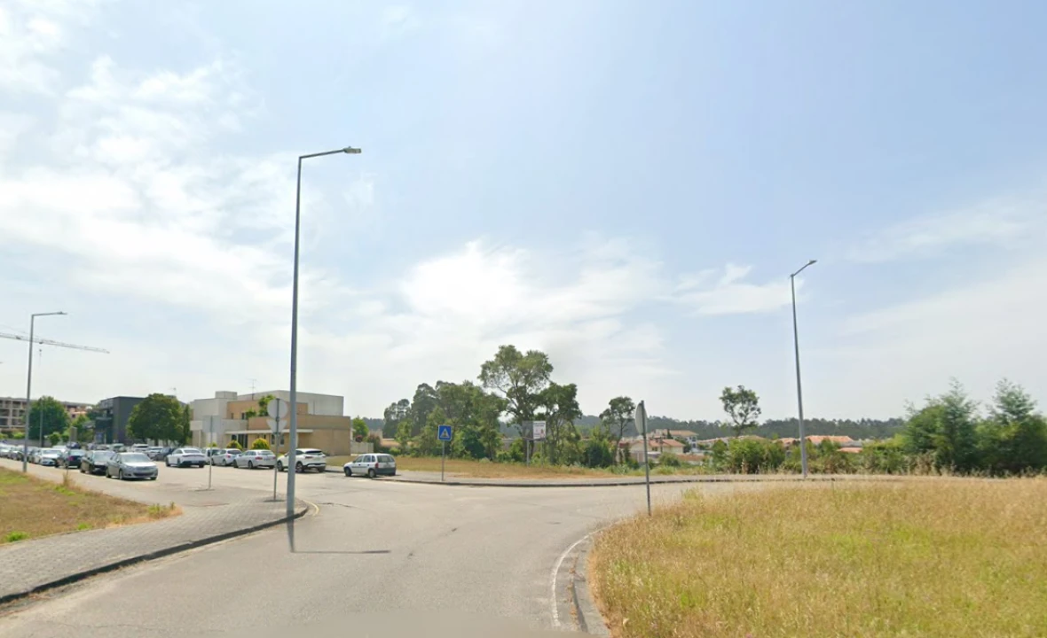 Terreno para Venda em Santa Maria da Feira, Travanca, Sanfins e Espargo Foto 3