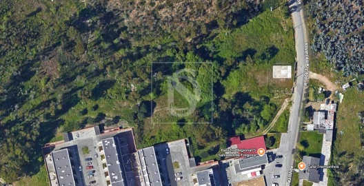 Terreno para Venda em Folgosa