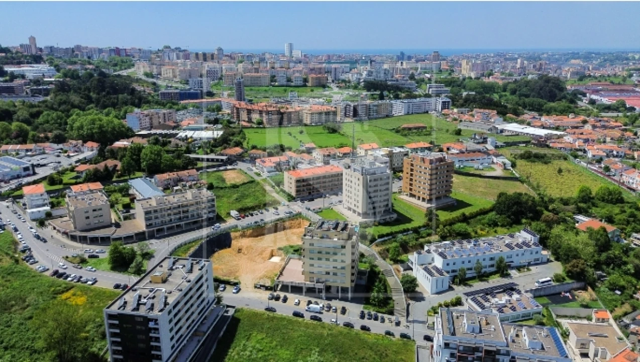 Apartamento T2 para Venda em Oliveira do Douro Foto 21