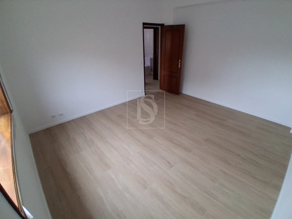 Apartamento T2 para Venda em Baguim do Monte (Rio Tinto) Foto 24