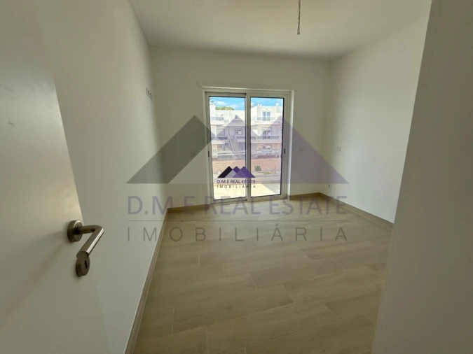 Apartamento T2 para Venda em Vila Nova de Cacela Foto 3
