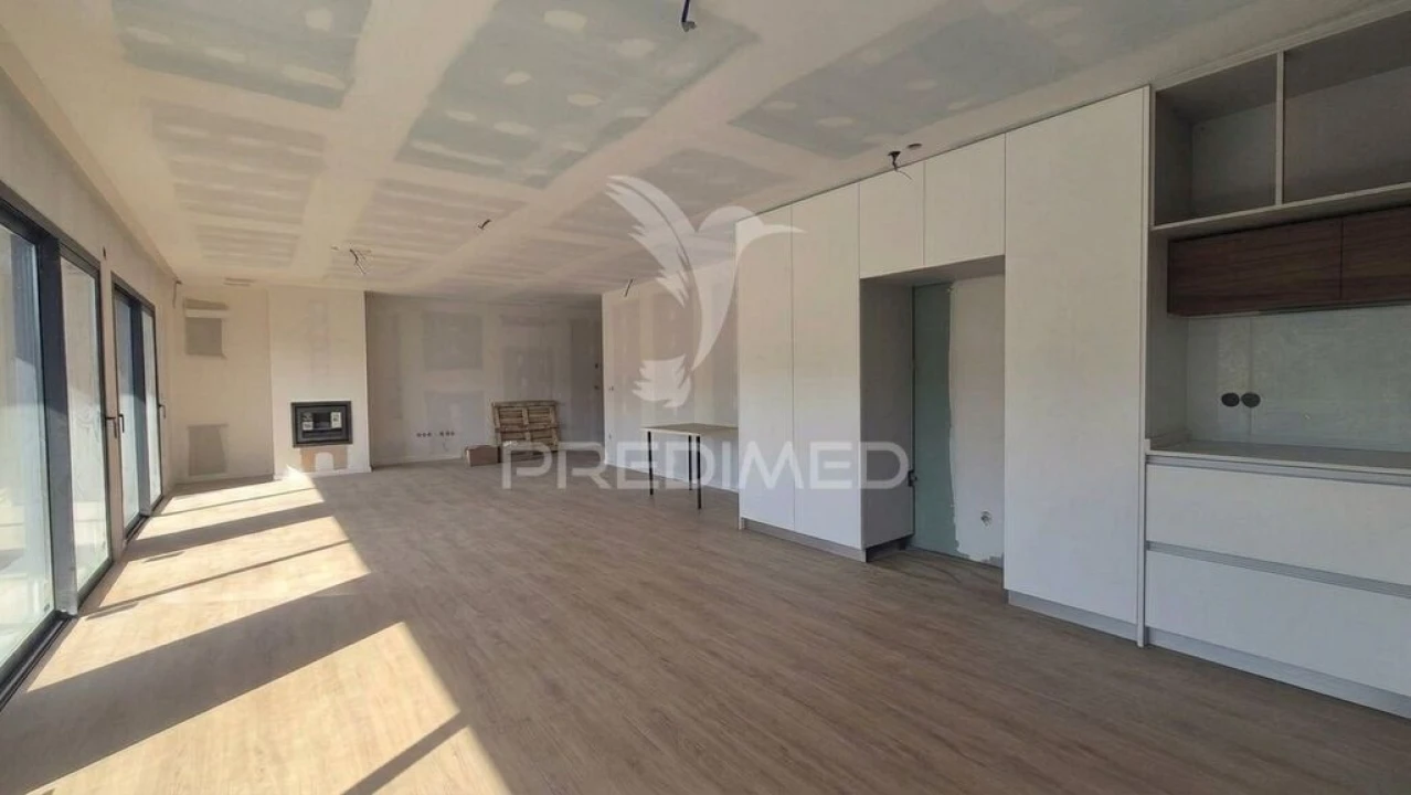 Apartamento T3 para Venda em Azias Foto 5