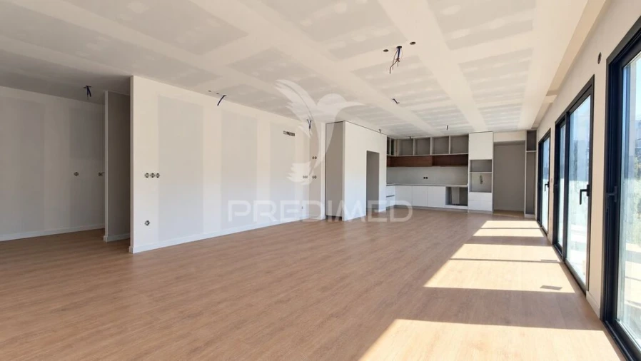 Apartamento T3 para Venda em Azias Foto 3