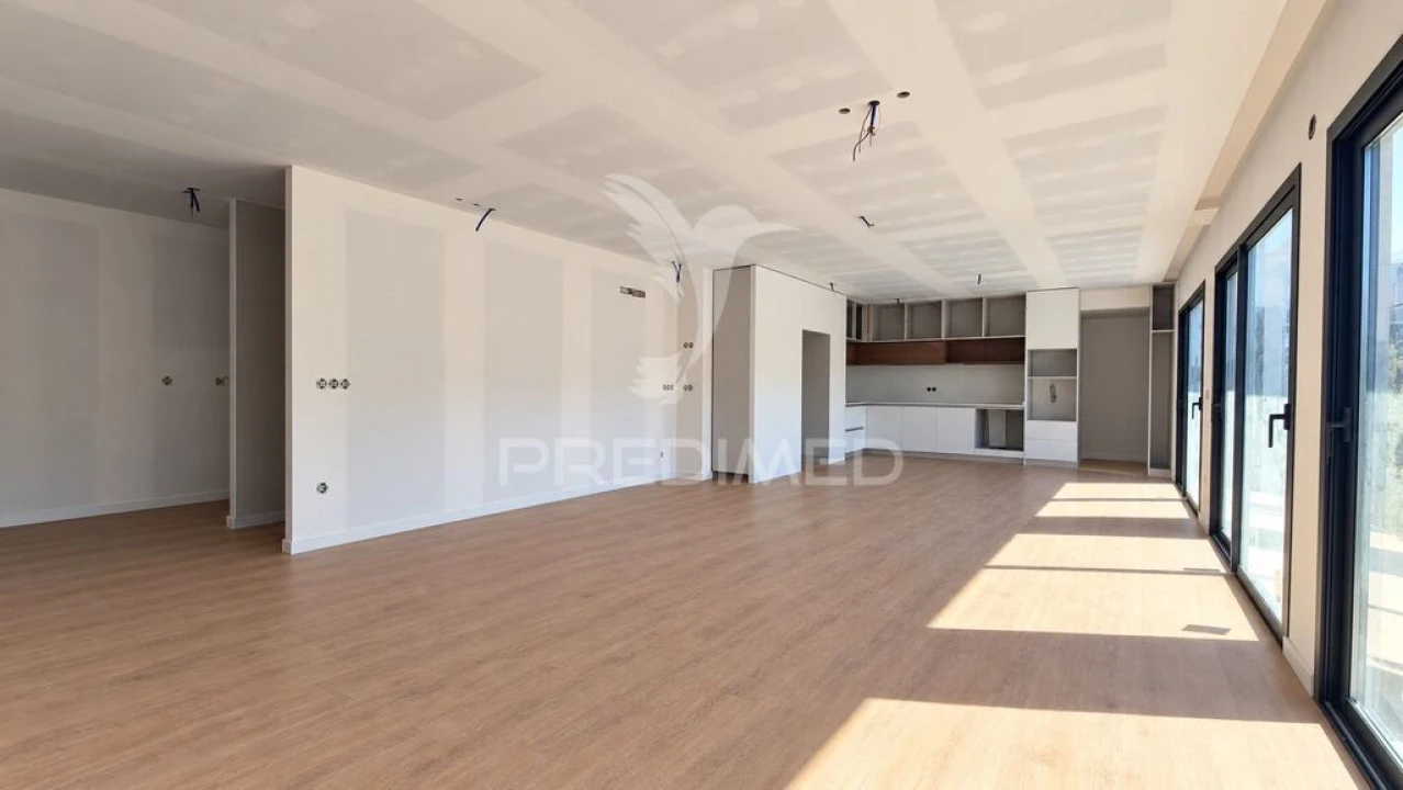 Apartamento T3 para Venda em Azias Foto 3