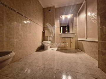 Apartamento T2 para Venda em Algueirão-Mem Martins