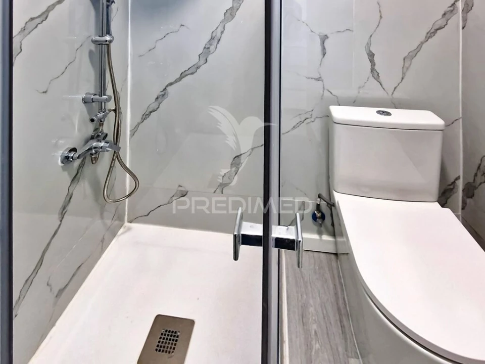 Apartamento T1 para Venda em Mina de Água Foto 16
