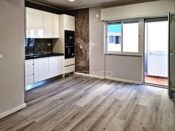 Apartamento T1 para Venda em Mina de Água