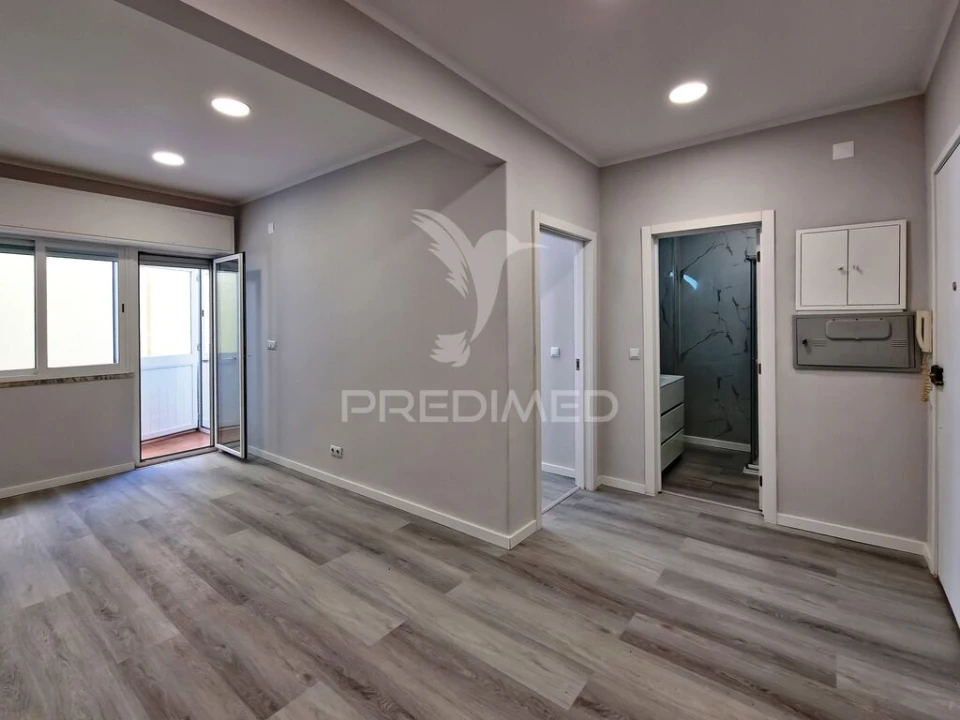 Apartamento T1 para Venda em Mina de Água Foto 11