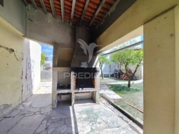 Moradia T2 para Venda em Charneca de Caparica e Sobreda