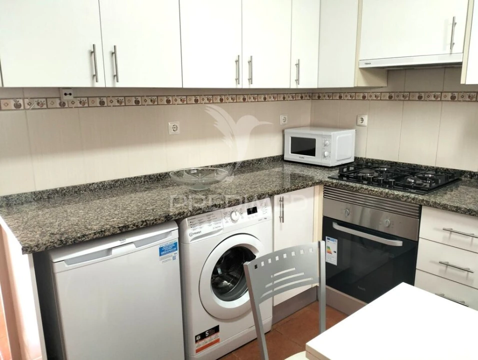 Apartamento T2 para Venda em Sines Foto 3