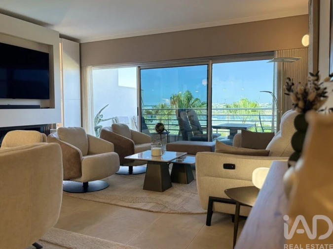 Apartamento T1 para Venda em Portimão Foto 16