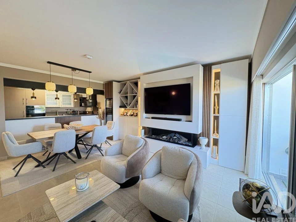 Apartamento T1 para Venda em Portimão Foto 8