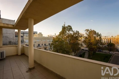 Apartamento T3 para Arrendamento em Olivais