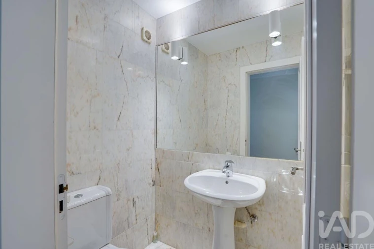 Apartamento T3 para Arrendamento em Olivais Foto 17